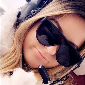 Meet your Posher, Allison